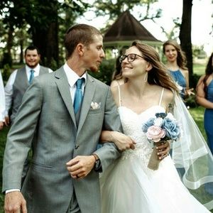 Meet your Posher, Devyn